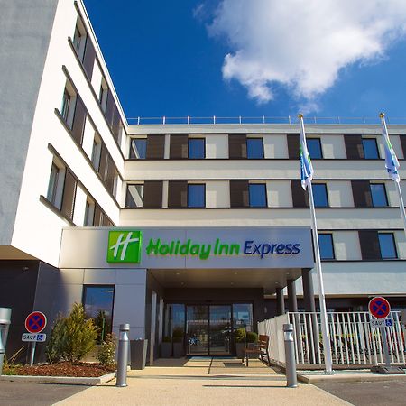 Holiday Inn Express Dijon By Ihg Saint-Apollinaire  Zewnętrze zdjęcie
