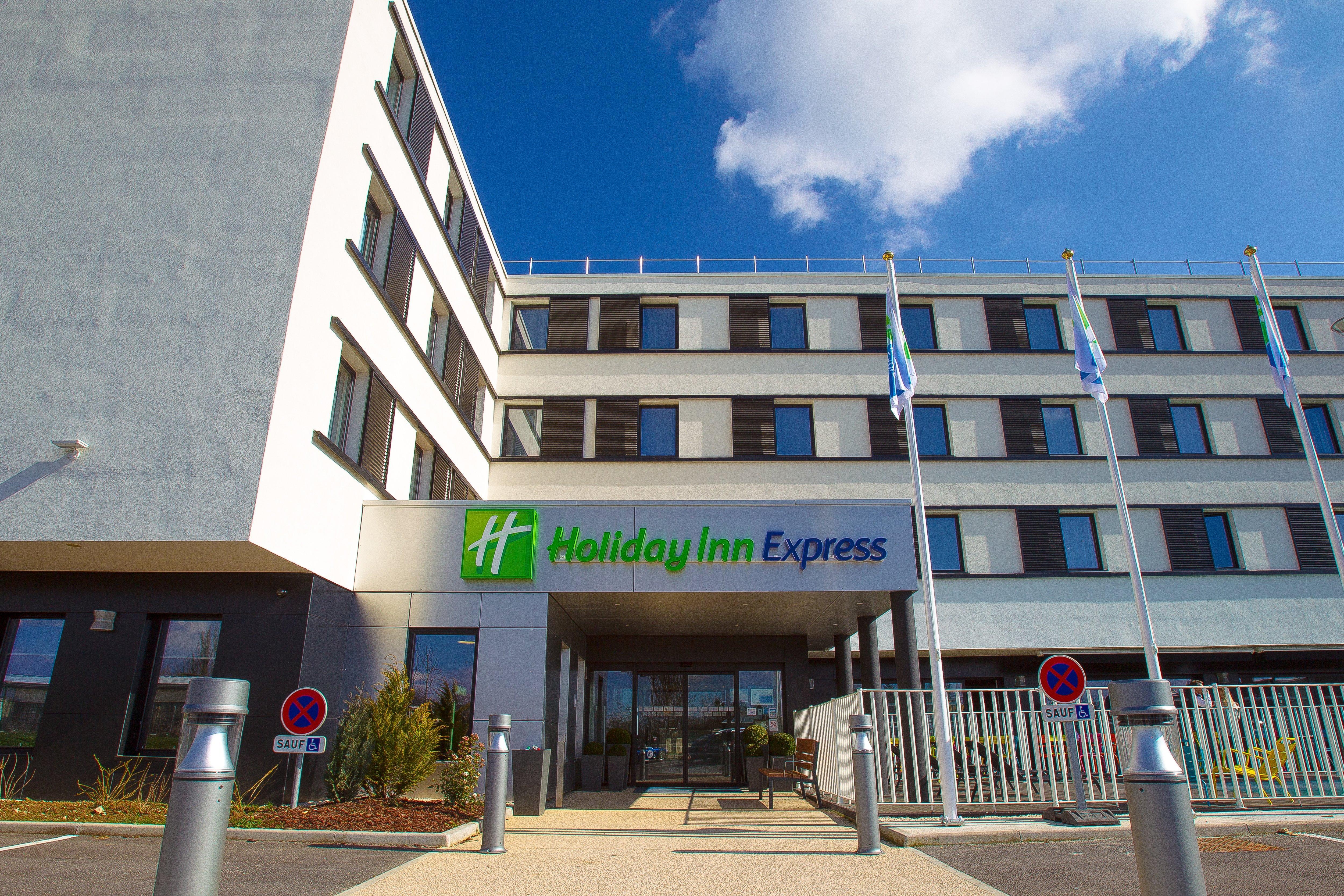 Holiday Inn Express Dijon By Ihg Saint-Apollinaire  Zewnętrze zdjęcie