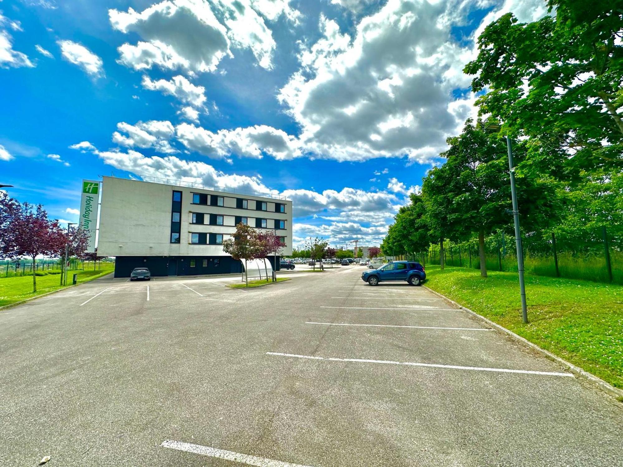 Holiday Inn Express Dijon By Ihg Saint-Apollinaire  Zewnętrze zdjęcie